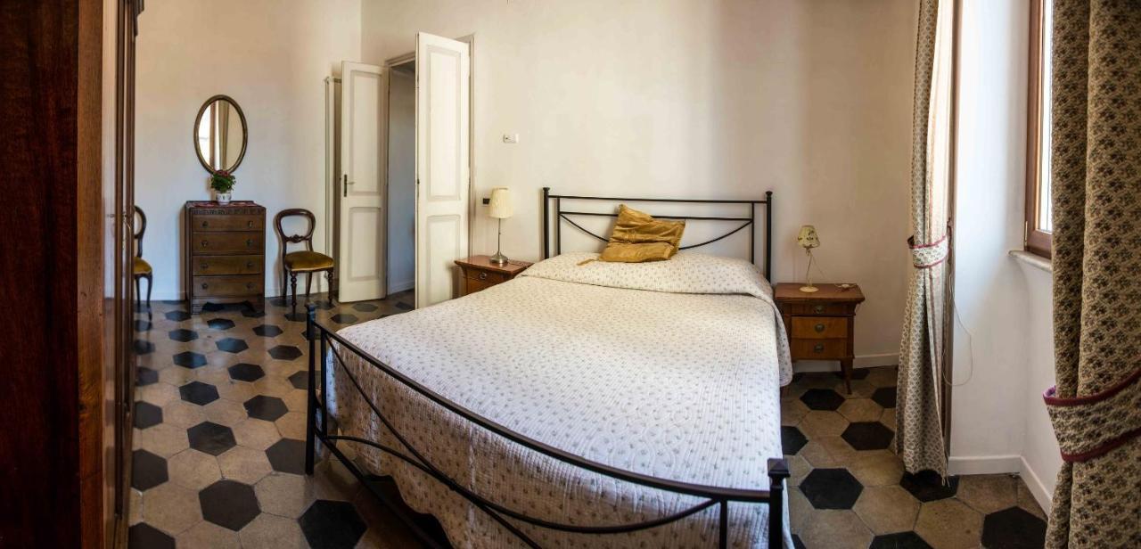Sunny Apartment Navona Square Rome Luaran gambar