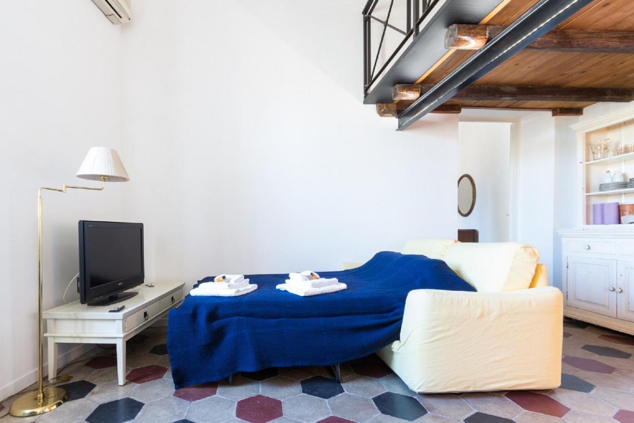 Sunny Apartment Navona Square Rome Luaran gambar