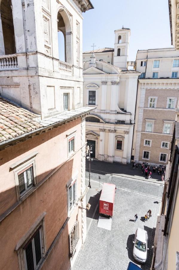 Sunny Apartment Navona Square Rome Luaran gambar