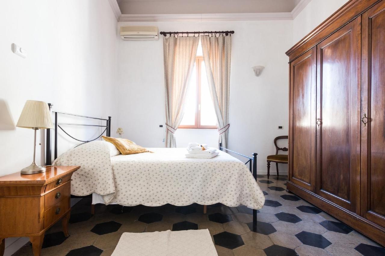 Sunny Apartment Navona Square Rome Luaran gambar