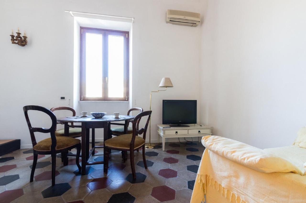 Sunny Apartment Navona Square Rome Luaran gambar
