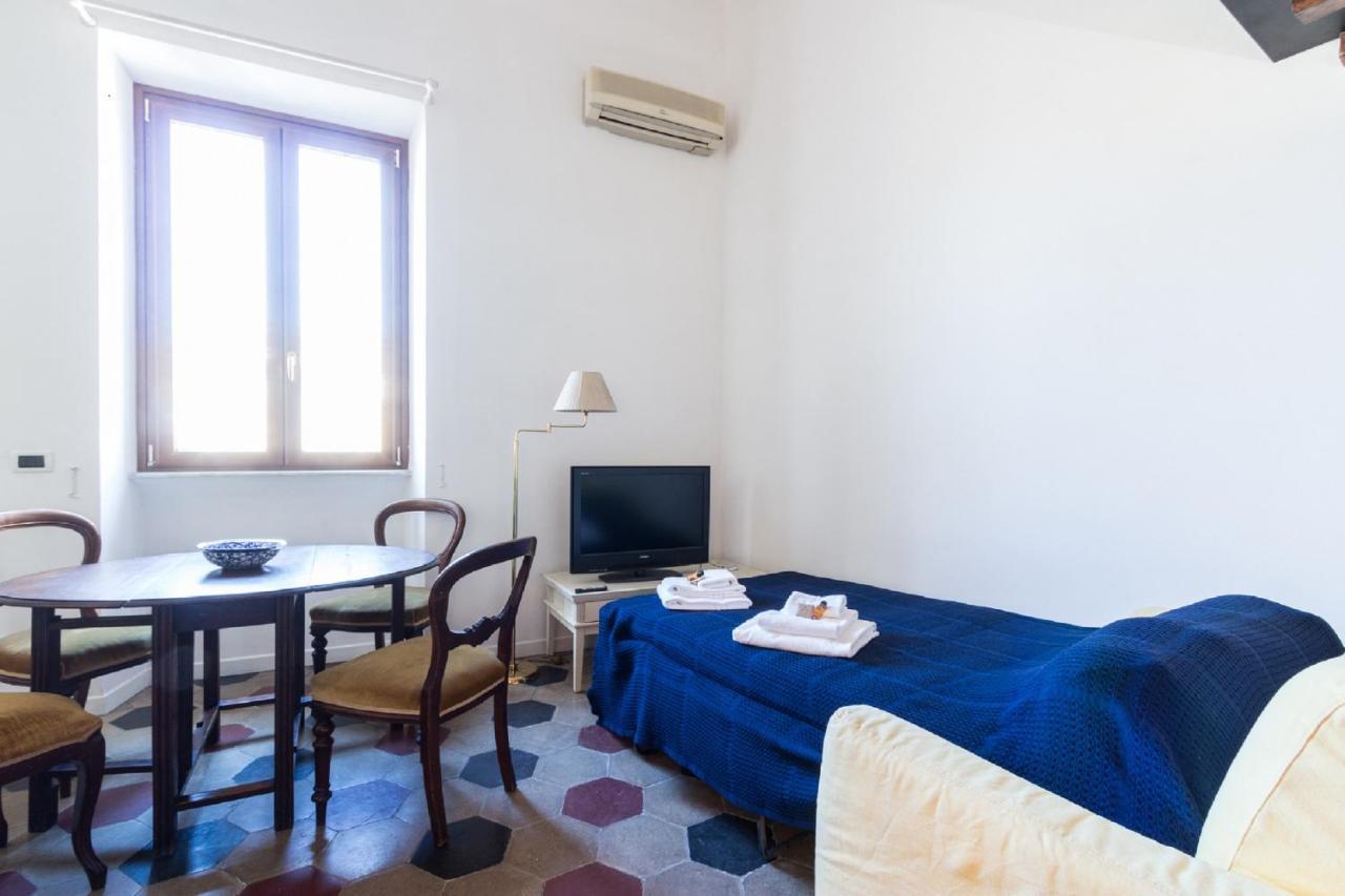 Sunny Apartment Navona Square Rome Luaran gambar